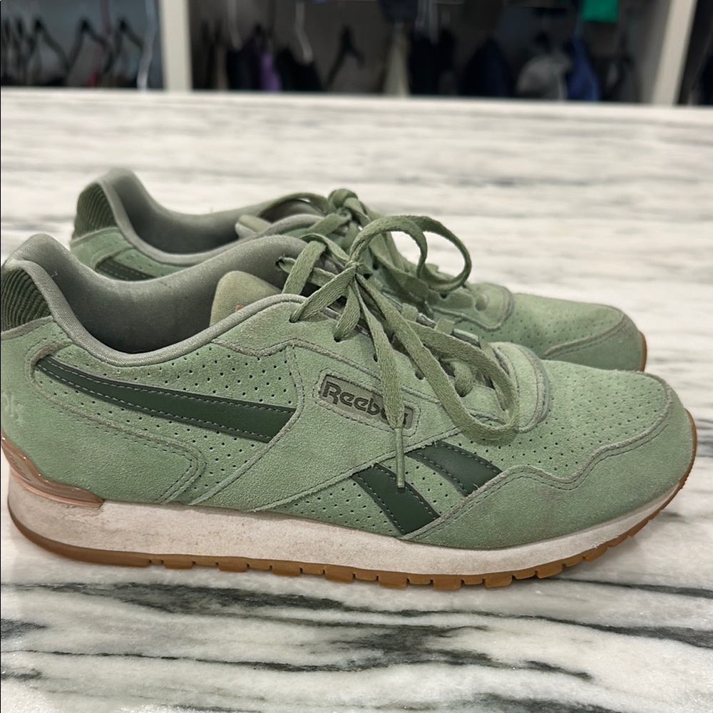 Reebok Men's Green Sneakers